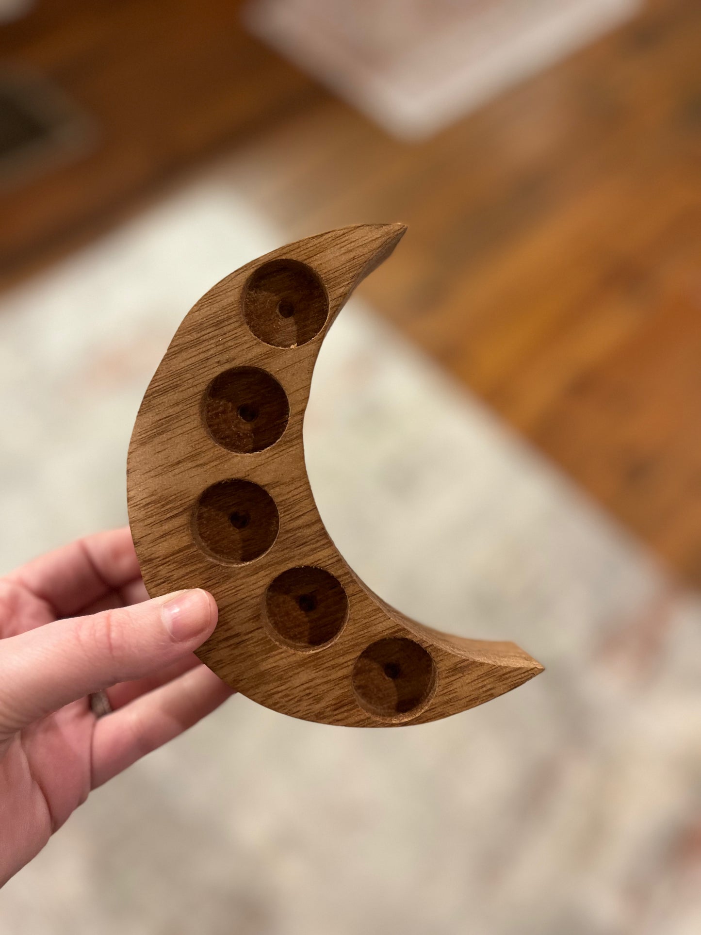 Moon Essential Oil Stand
