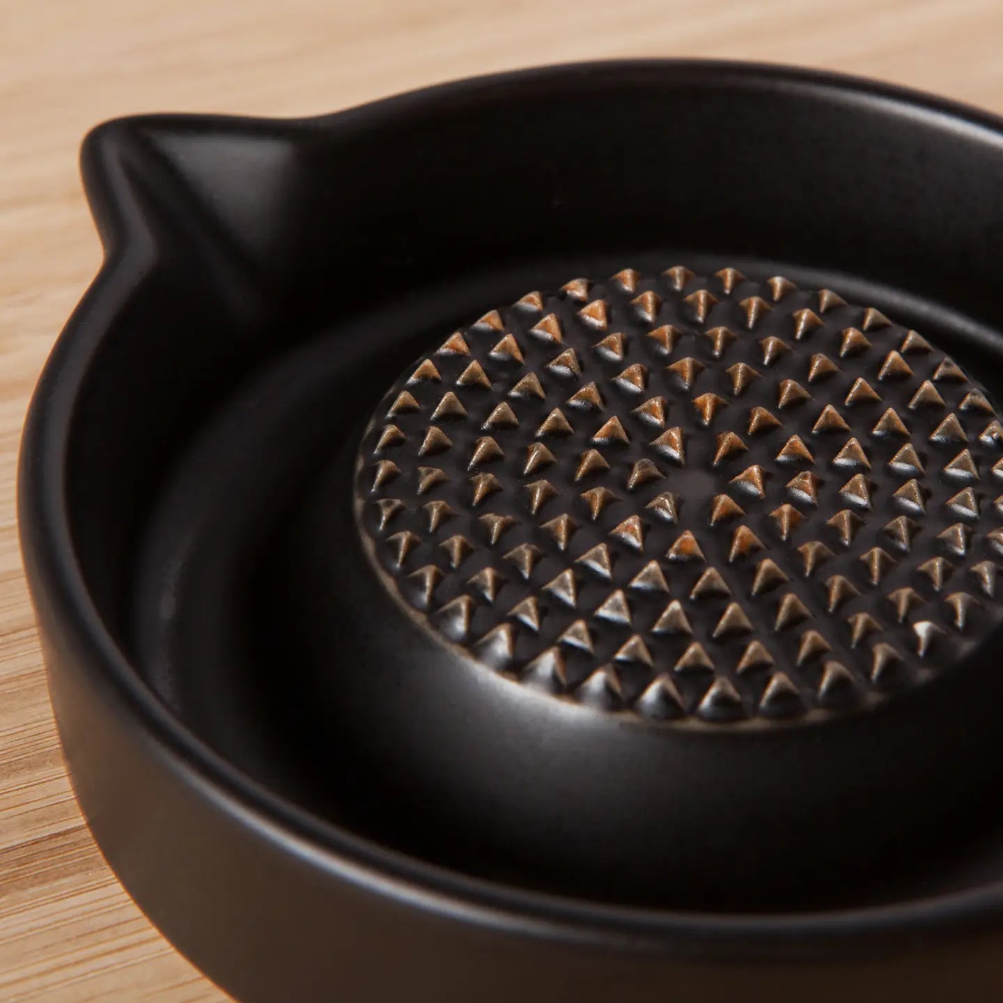 Matte Black Garlic + Ginger Grater