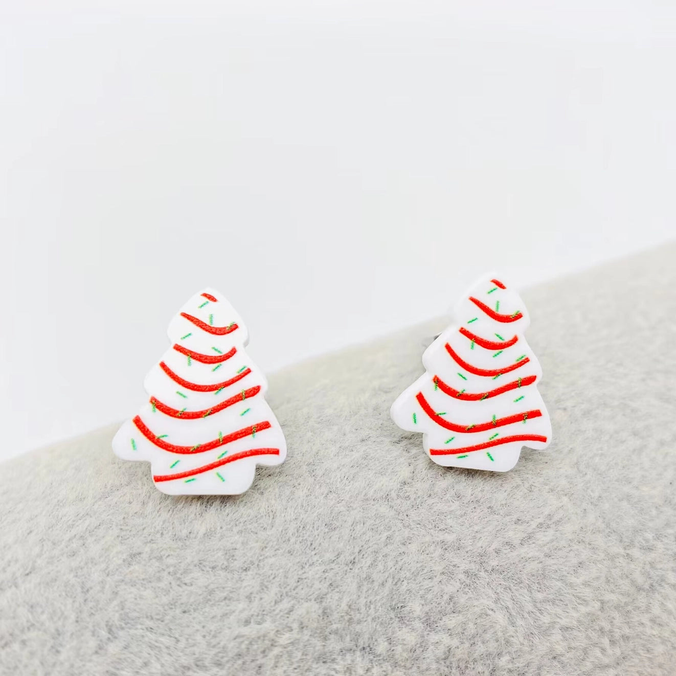 Christmas Tree Cake Studs