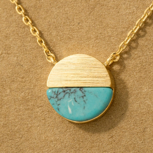 Round Half Stone Pendant Necklace