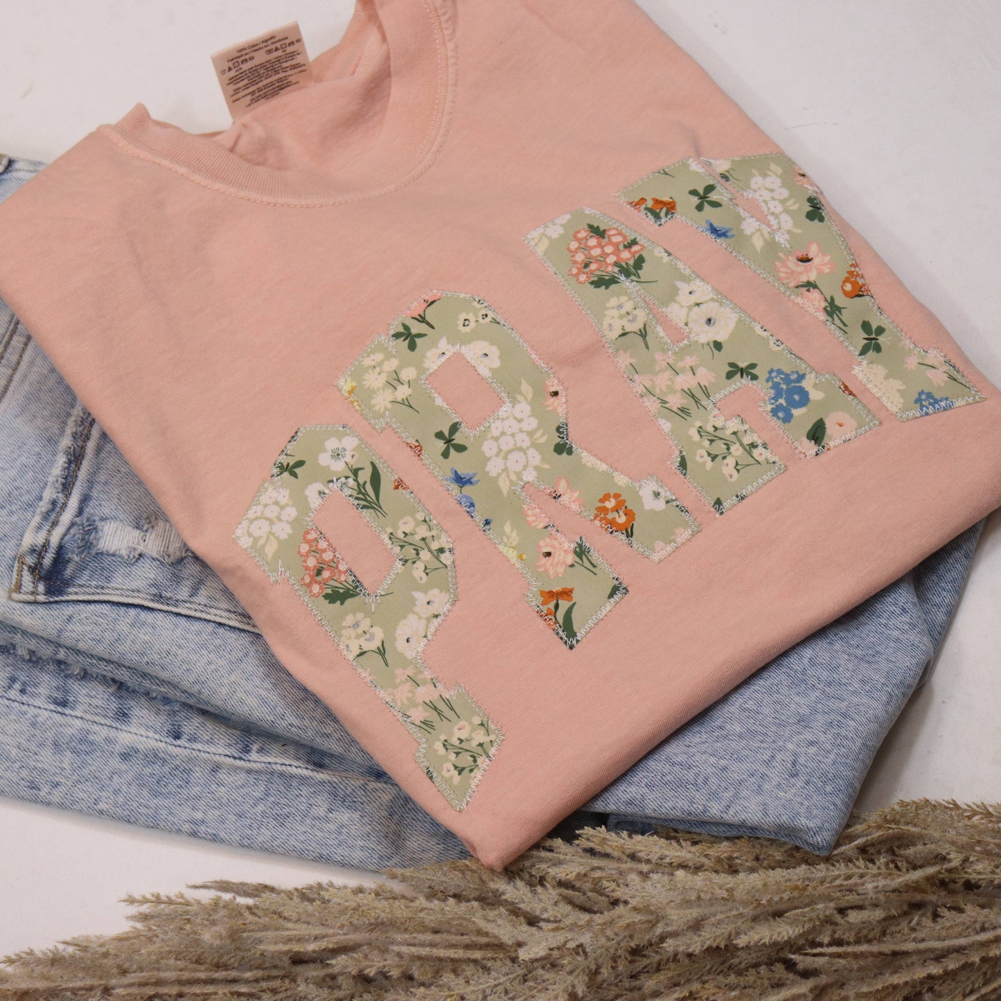 Pray Applique Tee - Peach