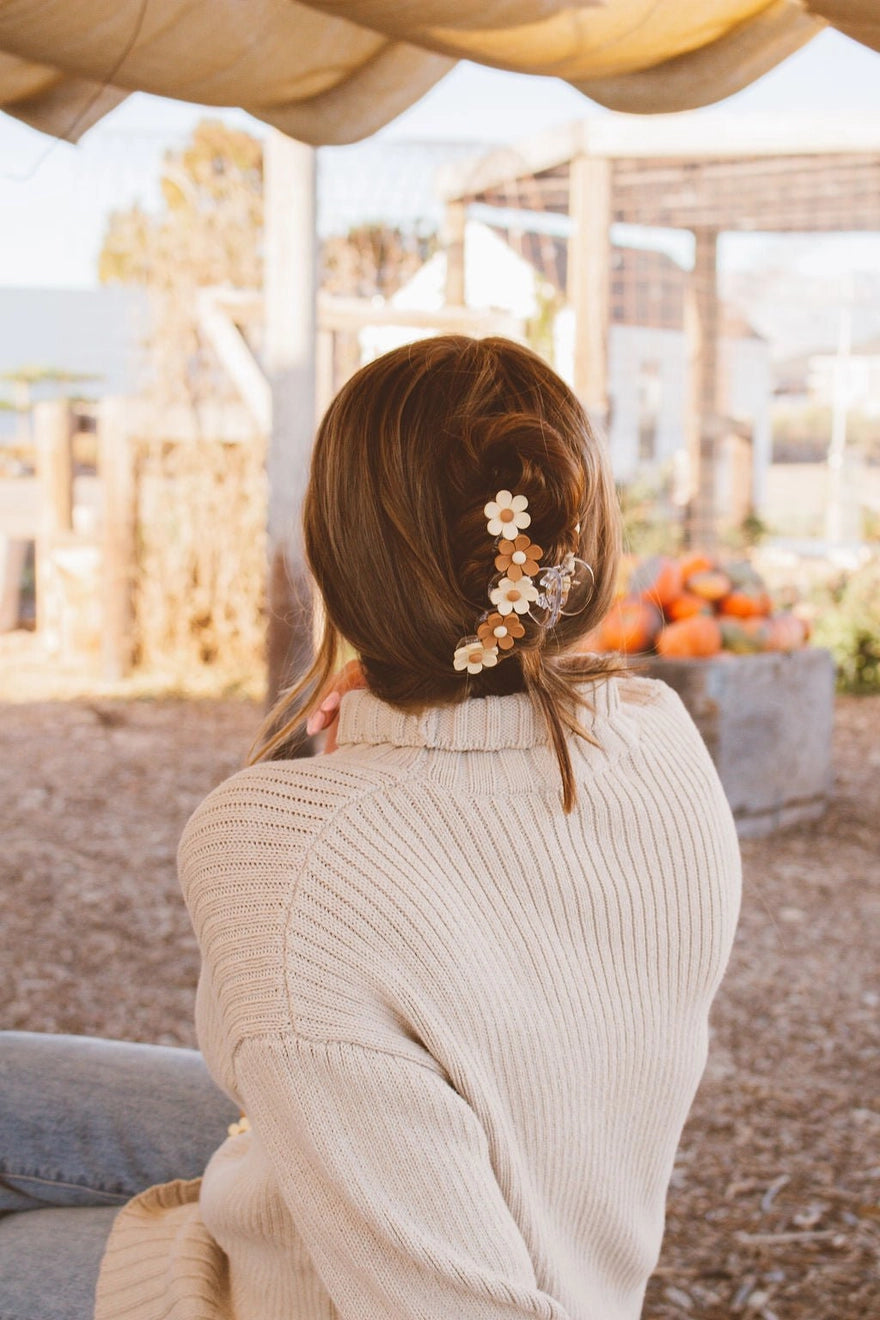 Blossom Claw Clip