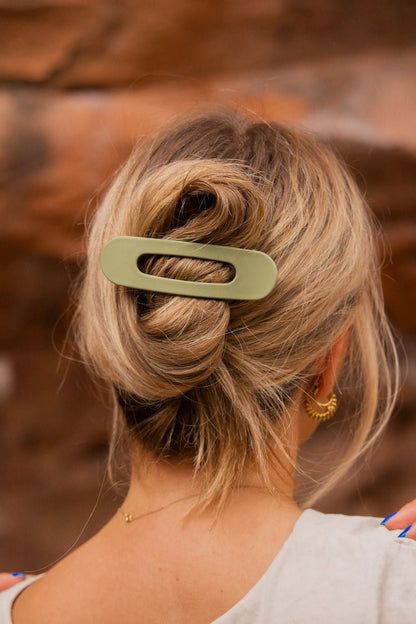 Matte Flat Claw Clip | Multiple Colors